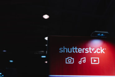 cara download shutterstock gratis